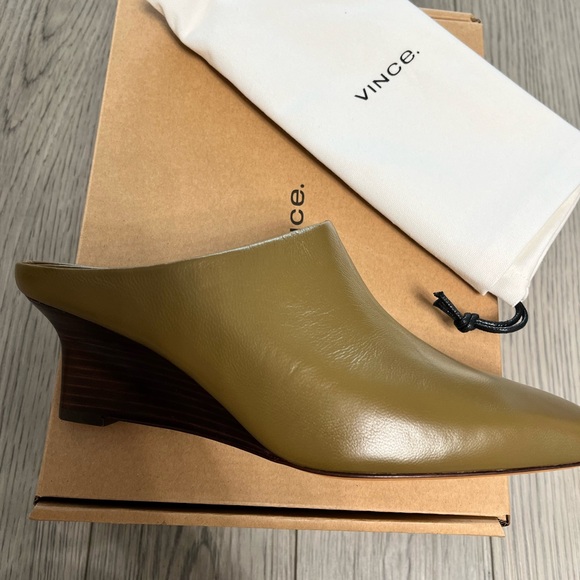 Vince Leather Benita Square Toe Slip On Clog Wedge Heel Pumps Cypress - Picture 8 of 10